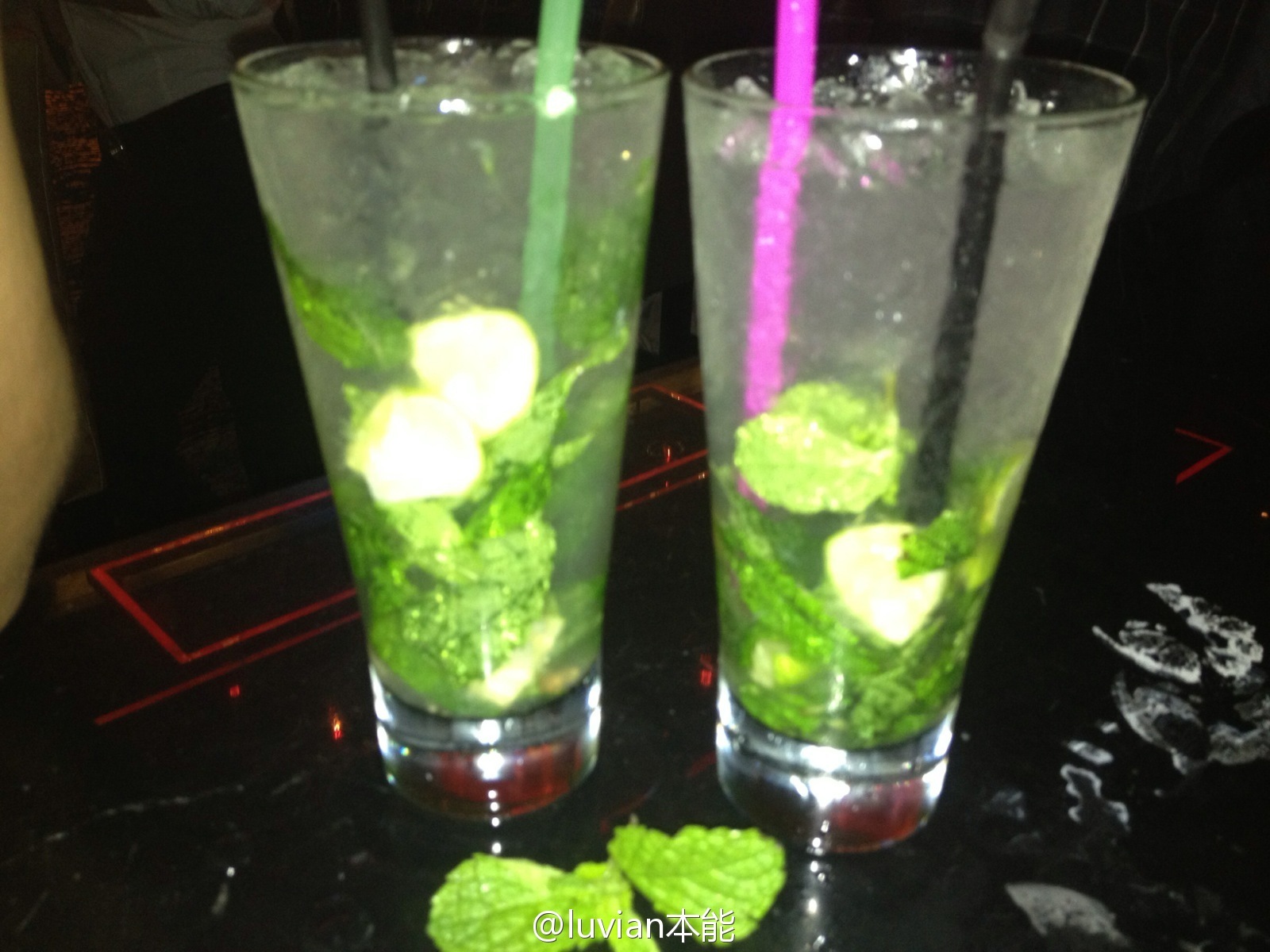 秀人美媛馆女郎luvian本能 微博相册集锦